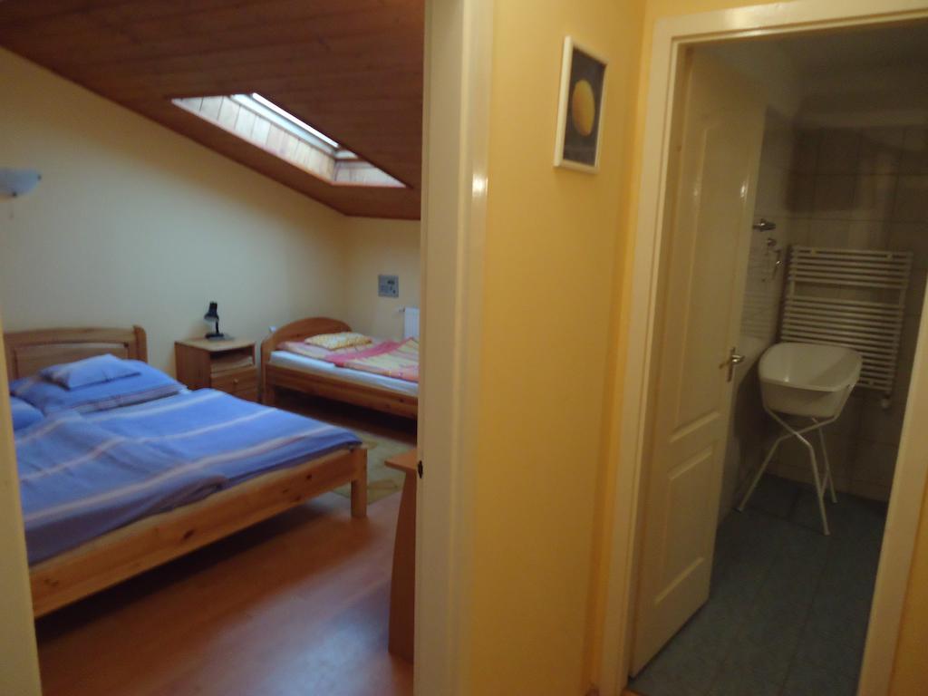Czermann Panzió és Étterem Oroszlány Quarto foto